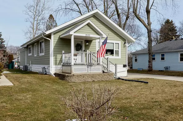 Saint Francis, WI 53235,2520 E Whittaker AVENUE