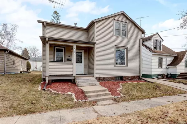 309 S Warren STREET, Watertown, WI 53094