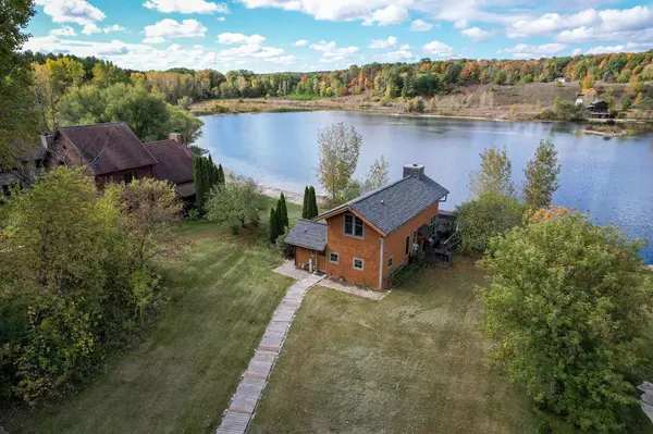 W6585 Pine Hill TRAIL, Cascade, WI 53011