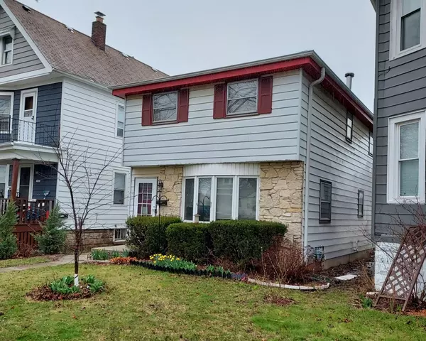 3770 E Edgerton AVENUE, Cudahy, WI 53110