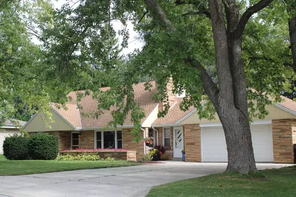 Greenfield, WI 53221,5544 S 42nd STREET