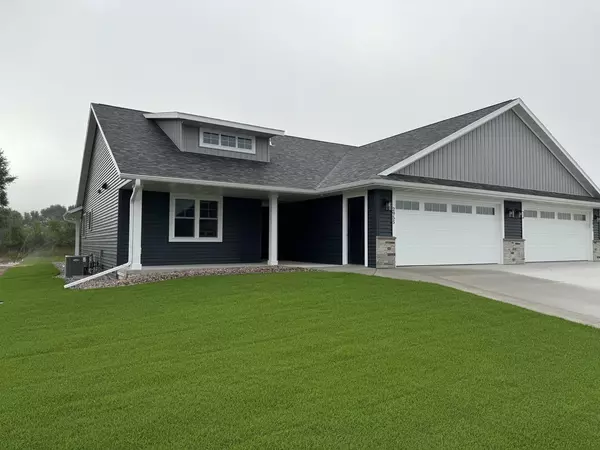 2955 Red Clover STREET, Holmen, WI 54636