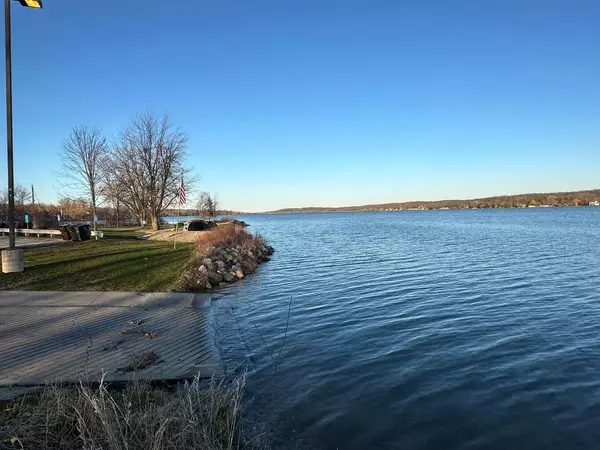 Lake Geneva, WI 53147,Lts1835 WOODLAND DRIVE #-1878