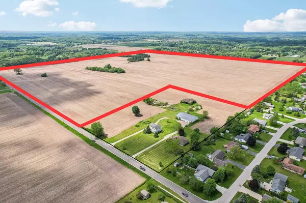 W360S9521 MARKHAM ROAD, Eagle, WI 53119