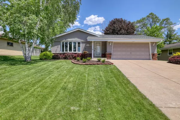 4728 S 47th STREET, Greenfield, WI 53220