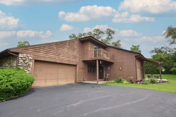 Menomonee Falls, WI 53051,N80W13278 Fairway COURT