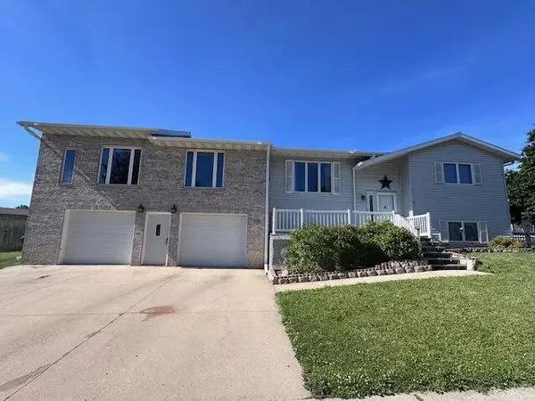 101 Madison STREET E, Caledonia, MN 55921