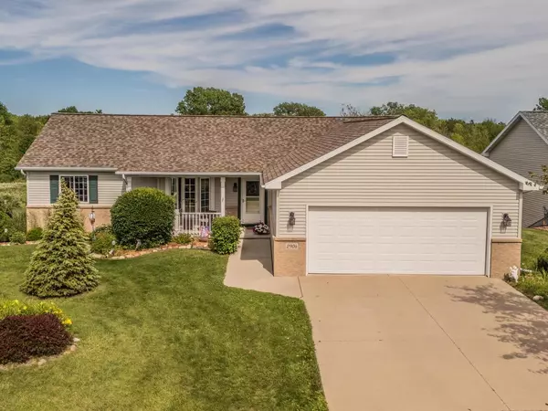 2906 Sandy Ridge DRIVE, Two Rivers, WI 54241