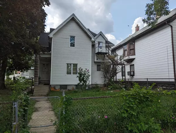 521 N 26th STREET #523, Milwaukee, WI 53233