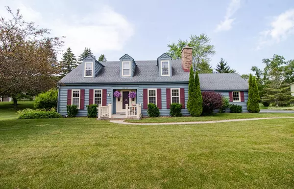 12639 N Park DRIVE, Mequon, WI 53092