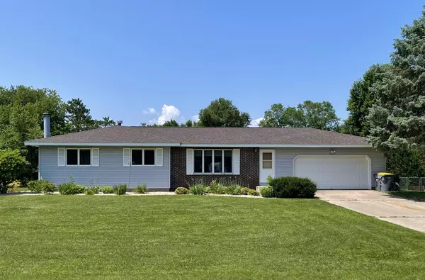 N6961 Pine LANE, Holmen, WI 54636