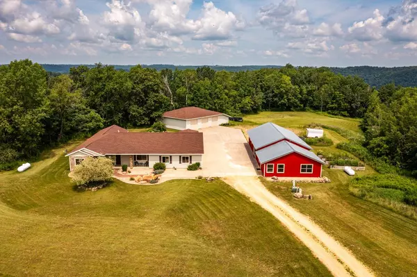 W4168 County Road MM, Coon Valley, WI 54623