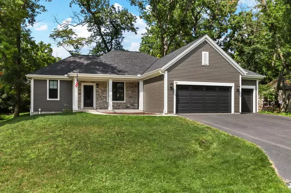 504 Wiswell DRIVE, Williams Bay, WI 53191