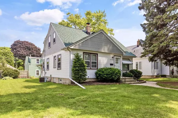 Saint Francis, WI 53235,3700 S Rutland AVENUE