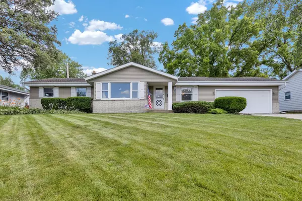 N84W14567 Menomonee AVENUE, Menomonee Falls, WI 53051