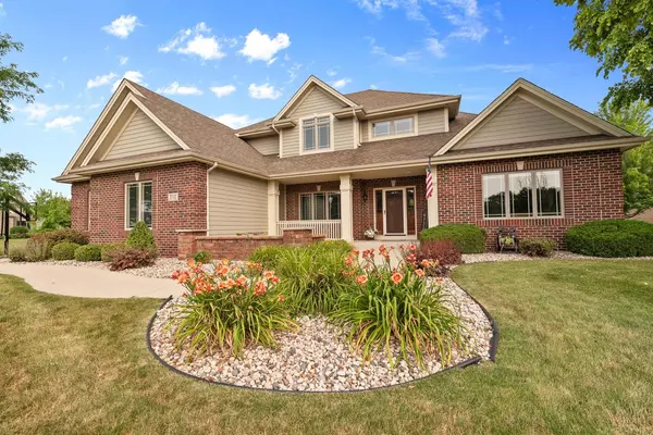 W149N7311 Hidden Meadow DRIVE, Menomonee Falls, WI 53051