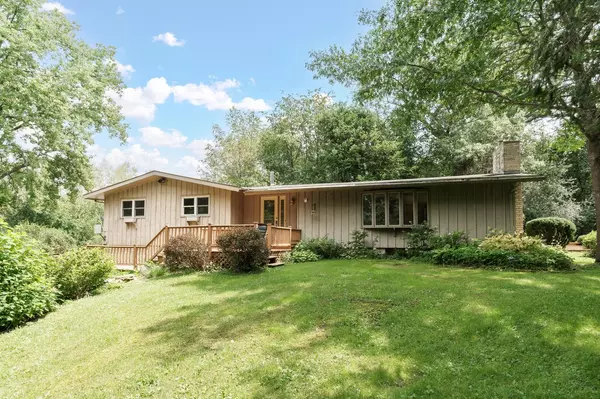 N1498 Schaefer ROAD, Columbus, WI 53925