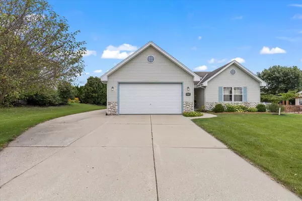 Hartford, WI 53027,1514 Cardinal DRIVE