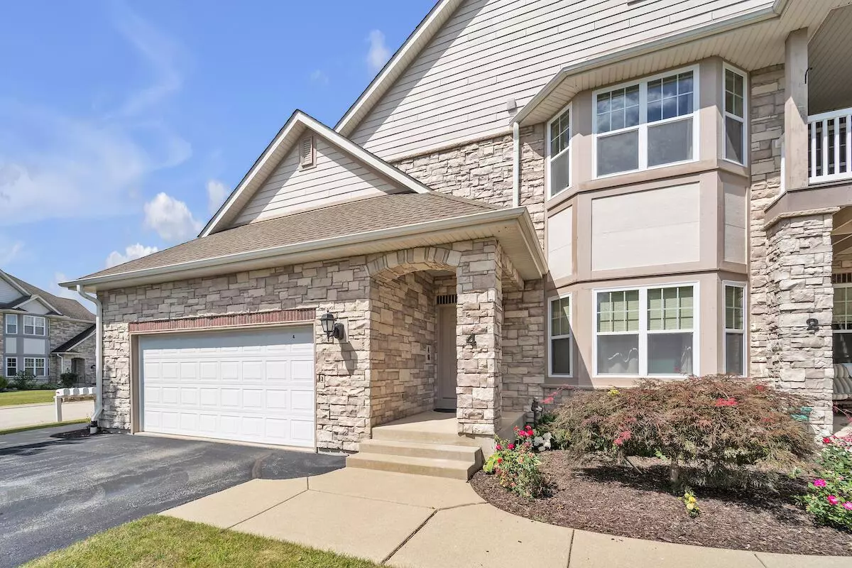 Pleasant Prairie, WI 53158,4666 Sagewood CIRCLE #4