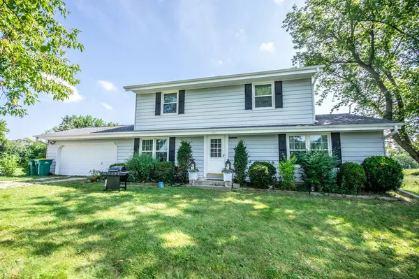 W148N12470 Pleasant View DRIVE, Germantown, WI 53022