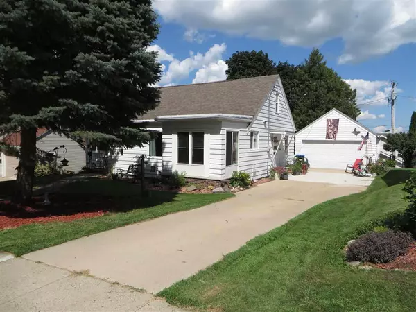 847 Newbury Street, Ripon, WI 54971