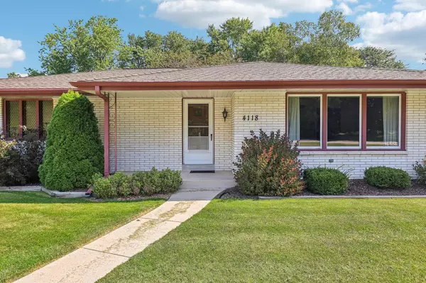 4118 W Barnard AVENUE, Greenfield, WI 53221