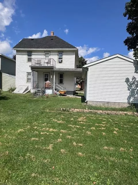 Caledonia, MN 55921,400 Grove STREET E