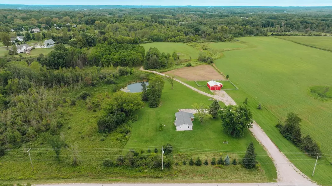 7966 State Highway 144, West Bend, WI 53090