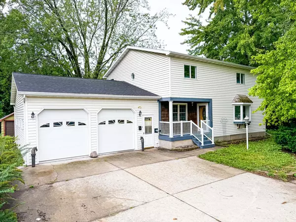 542 E Johnson STREET, Fond Du Lac, WI 54935