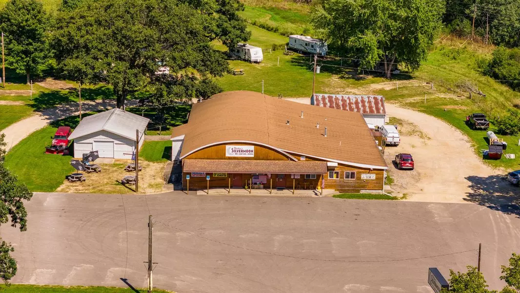 S1582 STATE Road 35, Alma, WI 54610