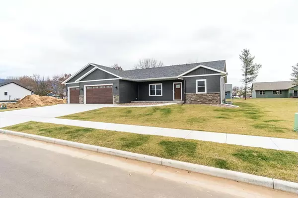 Holmen, WI 54636,1936 Golden Gate WAY