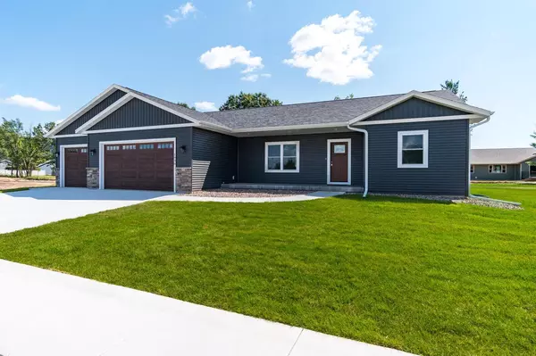 Holmen, WI 54636,1936 Golden Gate WAY