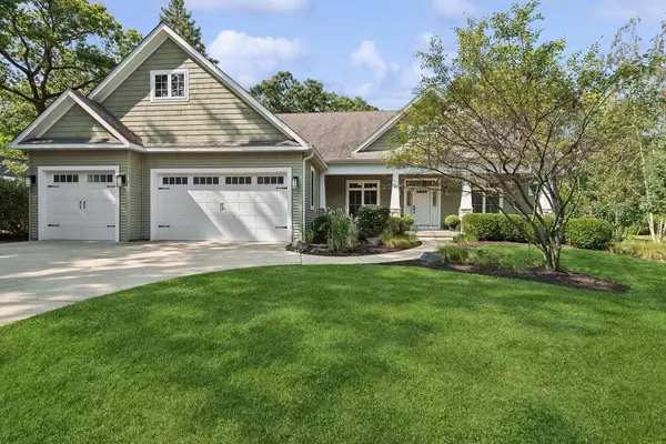 N1615 Wooddale DRIVE, Lake Geneva, WI 53147