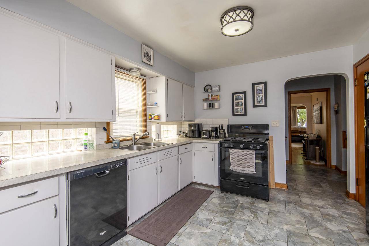 Wauwatosa, WI 53213,2650-2652 N 70th STREET