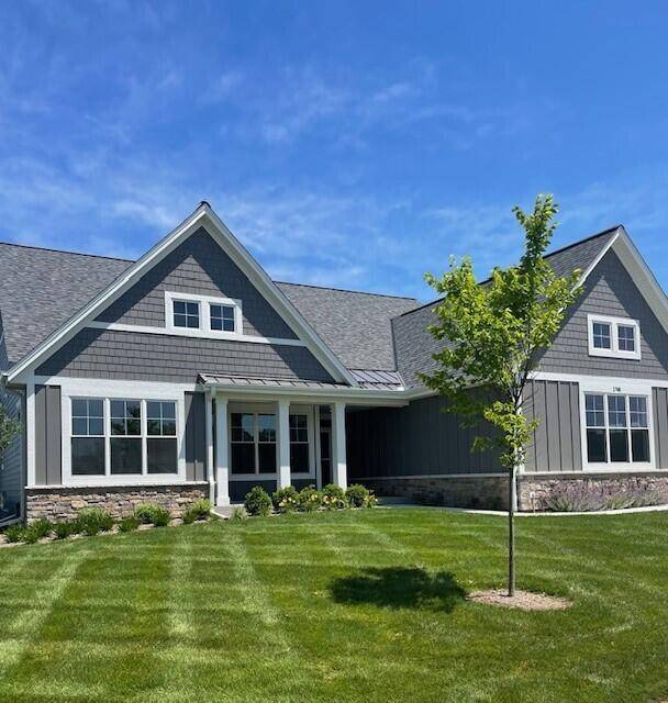 River Hills, WI 53217,1748 N River CIRCLE