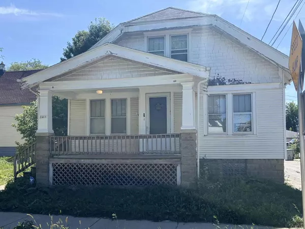 2465 W Concordia AVENUE, Milwaukee, WI 53206