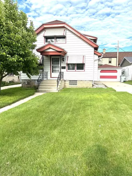 3624 S Howell AVENUE, Milwaukee, WI 53207