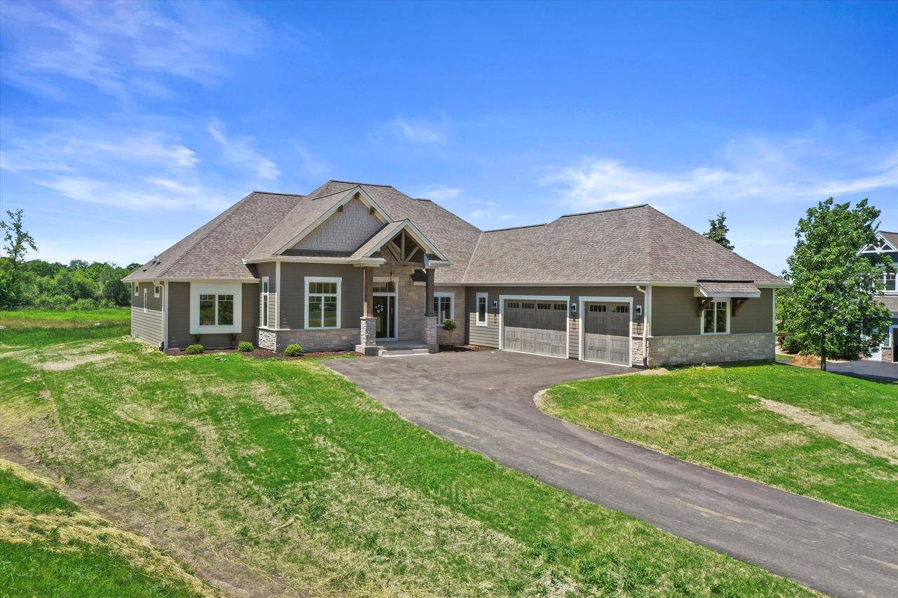N1535 Woodstone LANE,  Lake Geneva,  WI 53147