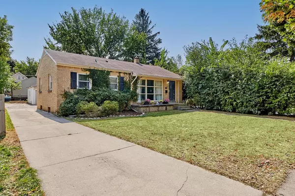 7831 Eagle STREET, Wauwatosa, WI 53213