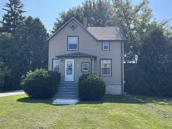 155 Mckinley STREET, Valders, WI 54245