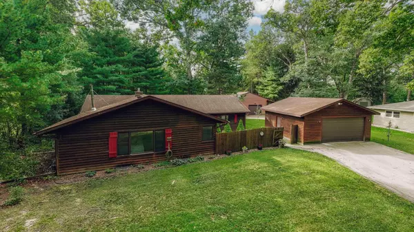 29601 Timberlane DRIVE,  Waterford,  WI 53185