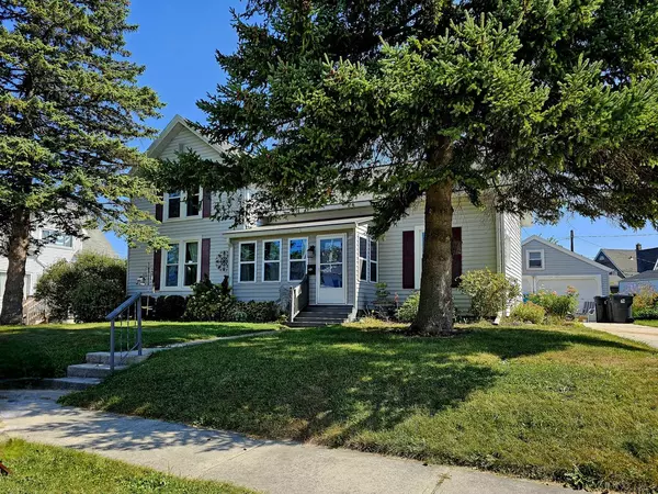 737 Pine STREET, Sheboygan Falls, WI 53085