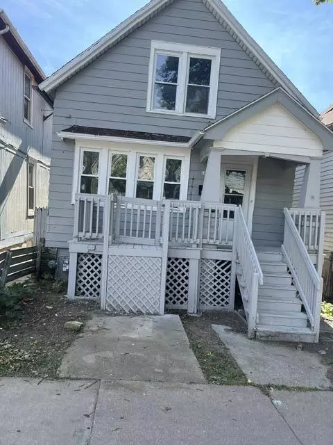 1434 S COMSTOCK AVENUE, Milwaukee, WI 53204