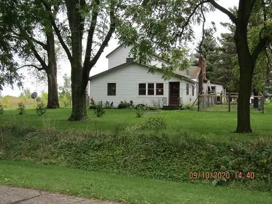 N8136 Silver Creek Road, Ripon, WI 54971