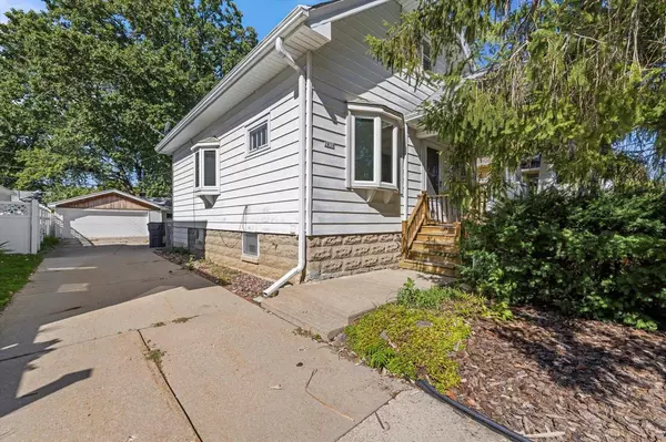 2839 S 70th STREET, Milwaukee, WI 53219