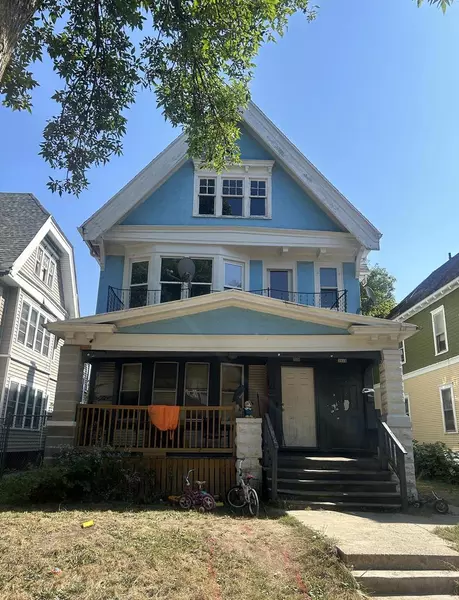 2518 N 41st STREET, Milwaukee, WI 53210