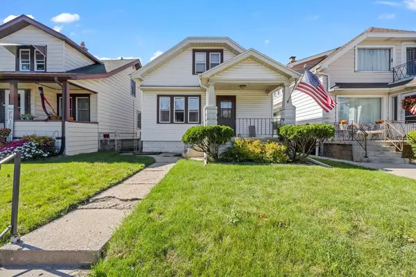 1961 S 71st STREET, West Allis, WI 53219