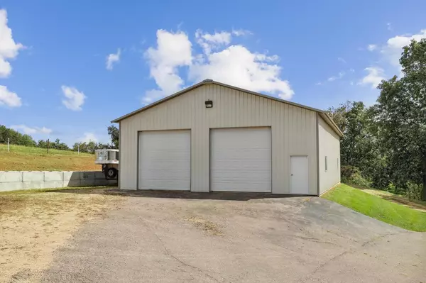 Kendall, WI 54638,27486 Osage AVENUE