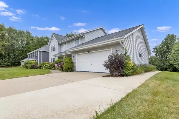 Franklin, WI 53132,6842 S Dory DRIVE