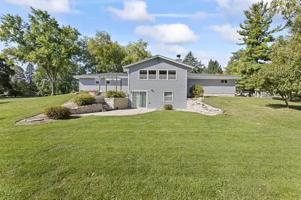 Waukesha, WI 53188,W299S3074 Ridgewood DRIVE